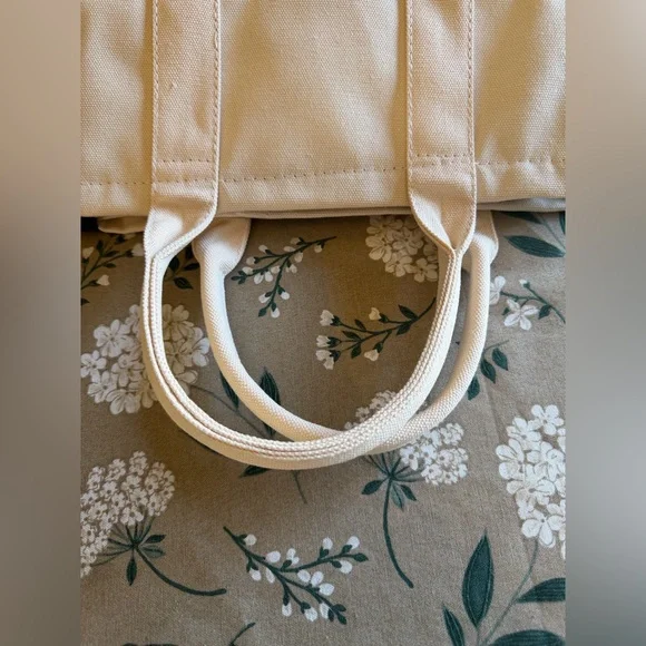 The Tote Bag Canvas Crossbody Tote - Picture 5 of 8